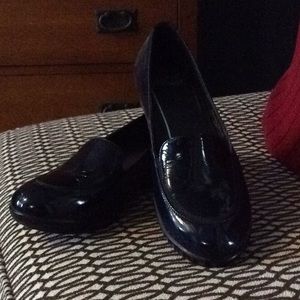 Dansko dress shoes